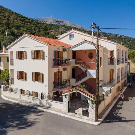 Alexatos Studios&Apartments Agia Efimia Exterior foto