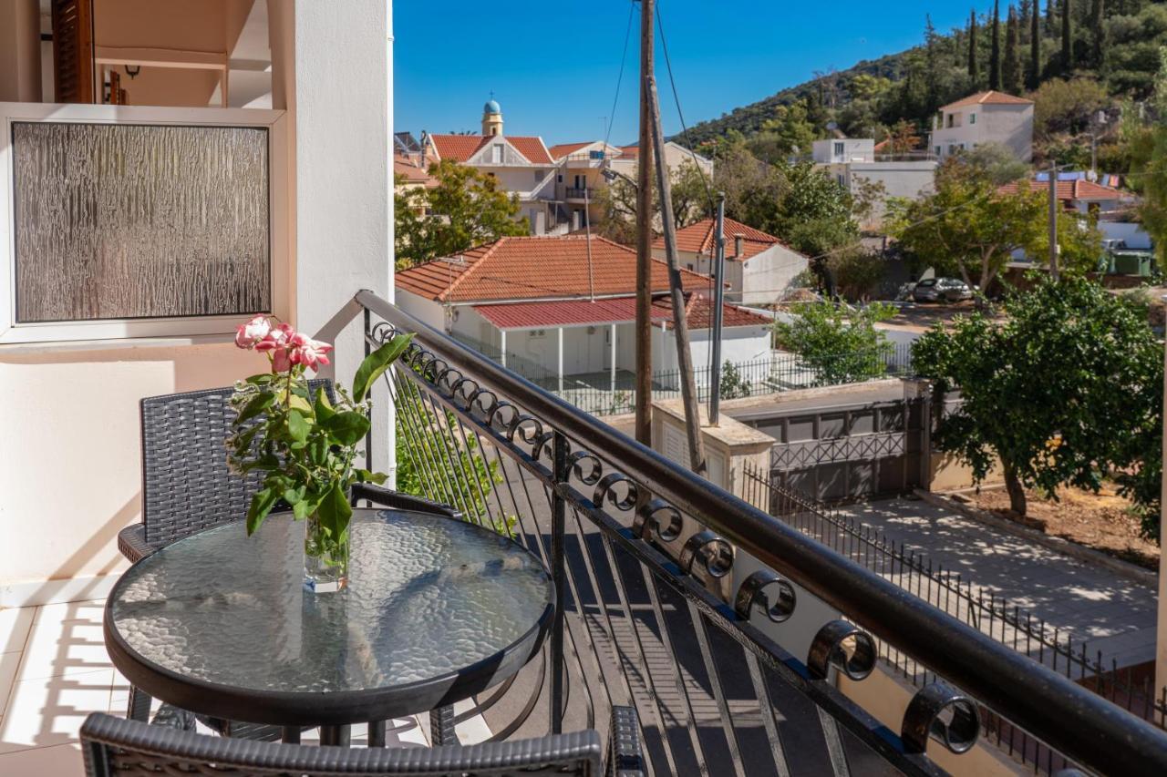 Alexatos Studios&Apartments Agia Efimia Exterior foto